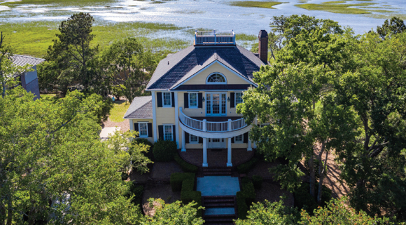 540 DUNE OAKS DR.